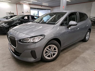BMW 2 active tourer 218dA 136PK With Climatic &amp; Cruise Control &amp; Park Sensors Front &amp; Rear