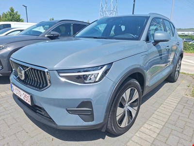 Volvo Xc40 VOL XC40 T4 PHEV 211PK Plus Bright Design &amp; Driver Assist Pack &amp; Arianne Leather &amp; Semi Auto Removable Towing Hook HYBRID