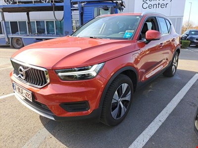Volvo Xc 40 VOL XC40 T4 Recharge 211PK Geartronic Inscription Expression With Arianne Leather &amp; Winter &amp; Park Assist Pack &amp; Semi Auto Foldab