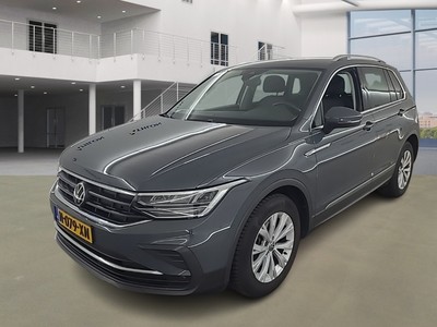 Volkswagen Tiguan 1.4 1.5 TSI LIFE BUSINESS, 2022