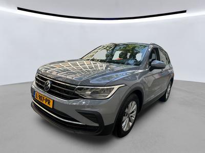 Volkswagen Tiguan 1.4 1.5 TSI 130PK LIFE WINTER MULTIMEDIA, 2021