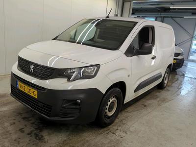 Peugeot Partner 1.2 Puretech 81kW S&amp;S Standaard Premium 650kg, 2022