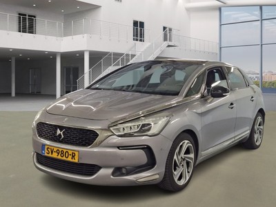 DS AUTOMOBILES 5 1.9 2.0 BLUEHDI CHIC, 2017