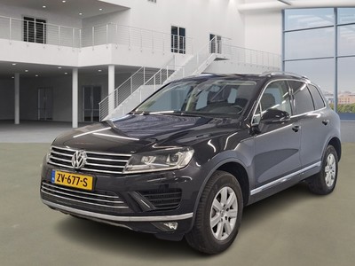 Volkswagen Touareg 2.9 3.0 TDI R-LINE 4WD, 2015