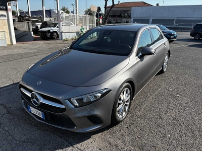 Mercedes-Benz Classe A A 200 d Automatic Business, 2022