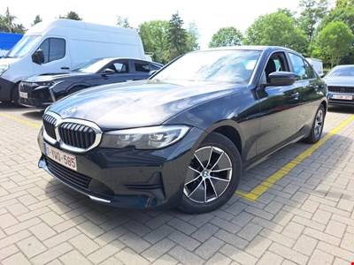 BMW 3 berline 318dA 136PK Advantage Pack Business Plus With Heated Seats &amp; Parking Assistant Pack