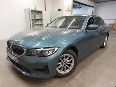 BMW 3 BMW 3 BERLINE 318iA 156PK Advantage Pack Business With Vernasca Heated Seats & Parking Assistant Plus PETROL
