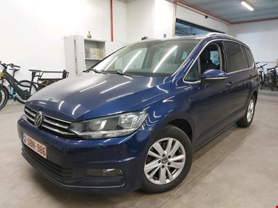 Volkswagen Touran VW TOURAN TDi 122PK Highline Pack Business & Nav Discover Media & 2 Seats 3rd Row & Foldable Trailer Hook