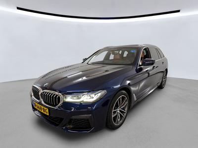 BMW 5-SERIE TOURING 2.9 530D 286PK AUT BUSINESS EDITION+ M-SPORT COPILOT PANO HUD HAAK, 2021