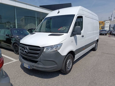 Mercedes-Benz Sprinter 311 CDI F39/35 t.alto p.m. tr.ant., 2022