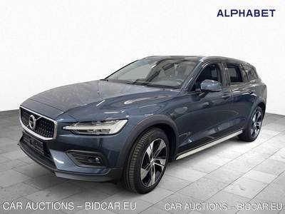 Volvo V60 Cross Country B4 D AWD Geartronic Pro, 2022