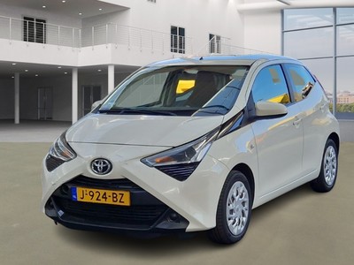 Toyota Aygo 0.9 1.0 VVT-I X-PLAY, 2020