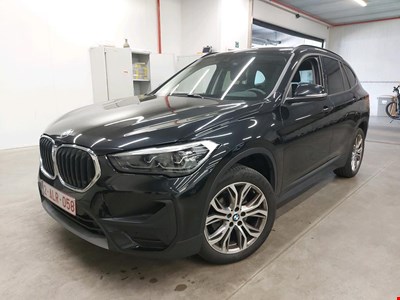 BMW X1 sDrive16dA 116PK Advantage Pack Business &amp; Comfort &amp; Travel &amp; LED &amp; Park Assist &amp; Rear PDC