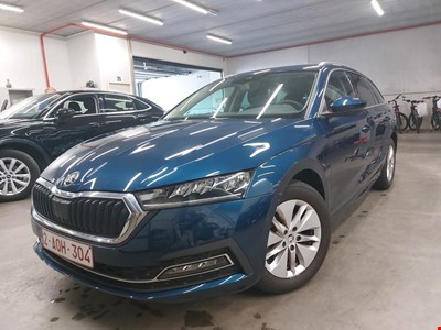 Skoda Octavia SKO OCTAVIA COMBI 10 TSI eTec 110PK DSG7 Clever With Climatic &amp; Navigation &amp; Heated Seats &amp; Cruise Control &amp; Front &amp; Rear Park S