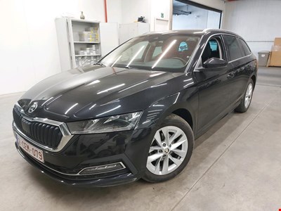 Skoda Octavia SKO OCTAVIA COMBI CRTDI 115PK Clever+ With Leather Pack & Travel Assist