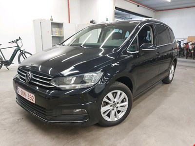 Volkswagen Touran VW TOURAN TDi 150PK DSG Business With Vienna Leather &amp; Winter Pack