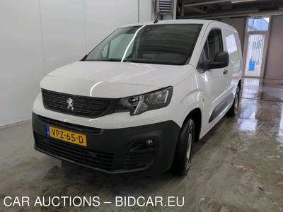 Peugeot Partner 1.2 Puretech 81kW S&amp;S Standaard Premium 650kg, 2022