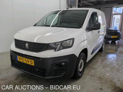 Peugeot Partner 1.2 Puretech 81kW S&amp;S Standaard Premium 650kg, 2022