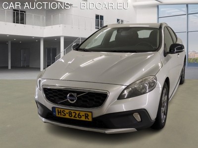 Volvo V40 cross country 1.9 2.0 D2 MOMENTUM, 2016
