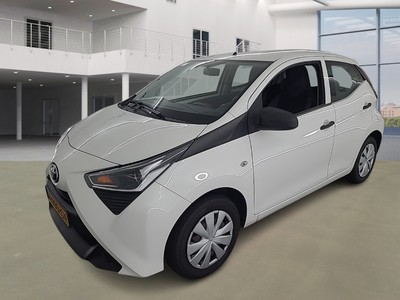 Toyota Aygo 0.9 1.0 VVT-I X-FUN, 2020