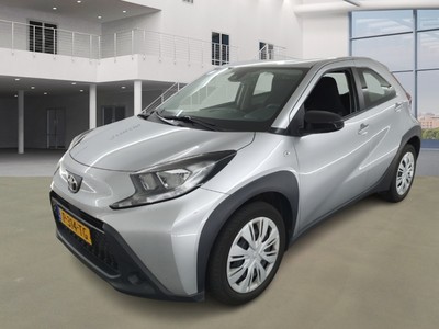 Toyota Aygo x 0.9 1.0 VVT-I MT PLAY, 2022