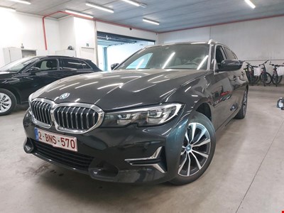 BMW 3 touring 320e 204PK Business Edition Luxury & Pack Business Plus With Heated Seats & Travel Pack & Parking Assistant Plus H