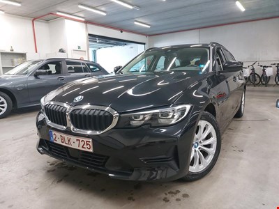 BMW 3 touring 320e 204PK Business Edition With Vernasca Heated Sport Seats & Driving Assistant & Parking Assistant Pack HYBRID