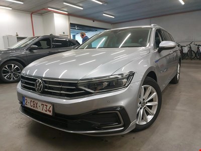 Volkswagen Passat VW PASSAT VARIANT 14 TSI GTE 218PK DSG6 Business With Nappa Leather &amp; Adventure Pack &amp; Design &amp; Comfort &amp; Winter Pack &amp; Nav Disc