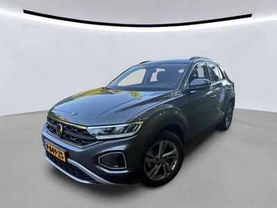 Volkswagen T-roc 0.9 1.0 TSI 110PK LIFE MULTIMEDIA, 2022