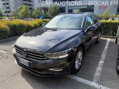 Volkswagen Passat Var. 2.0TDI SCR EVO 110kW Business DSG, 2023