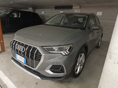 Audi Q3 35 TDI S tronic Business Advanced, 2021