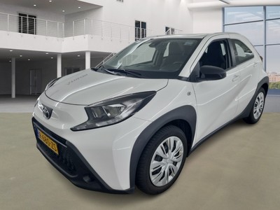Toyota Aygo x 0.9 1.0 VVT-I MT PLAY, 2023