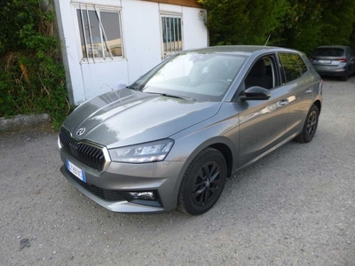 Skoda Fabia 1.0 MPI Evo 59KW YOUNG EDITION, 2025