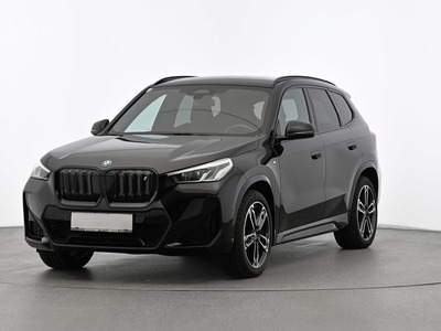 BMW iX1 xDrive30 64,7kWh (U11) M Sportpaket, 2023
