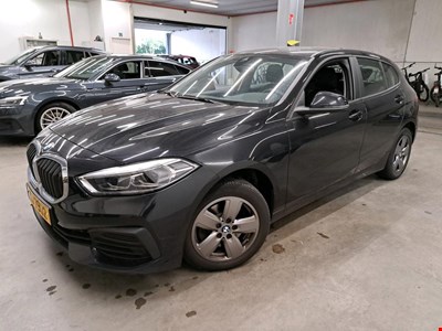 BMW 1 BMW 1 HATCH 118dA 150PK Advantage Pack Business & Cruise Control & PDC Front & Rear