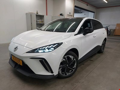 MG 4 MG MG4 64 kWh Luxury 204PK HYBRID