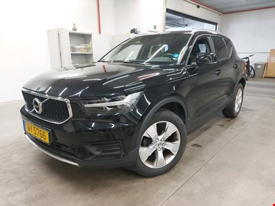 Volvo Xc 40 VOL XC40 T3 163PK Momentum Pro &amp; Pack Park Assist PETROL