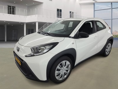 Toyota Aygo x 0.9 1.0 VVT-I MT PLAY, 2023