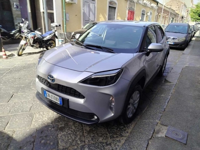 Toyota Yaris Cross 1.5H (116 CV) E-CVT Business, 2023