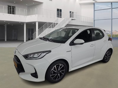 Toyota Yaris 1.4 1.5 HYBRID BUSINESS PLUS, 2021