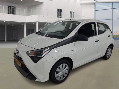 Toyota Aygo 0.9 1.0 VVT-I X-FUN, 2021