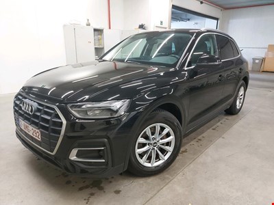 Audi Q5 AUD Q5 30 TDI 136PK STronic Business Edition & Pack Business With Heated Seats & APS Front & Rear