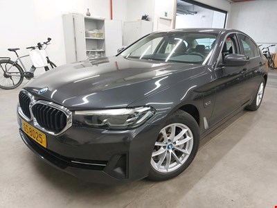 BMW 5 BMW 5 BERLINE 530e xDrive 292PK Business Edition Pack Business With Dakota Heated Sport Seats & Trailer Towing Hook & Parking As