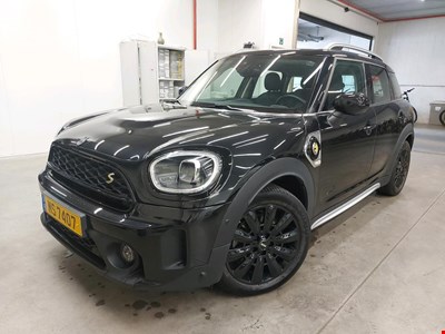 MINI Countryman MIN COUNTRYMAN COOPER S E ALL4 AT 220PK Classic Trim &amp; Maximized Pack With Sport Seats &amp; Visibility Pack &amp; Driving Assistant &amp; P