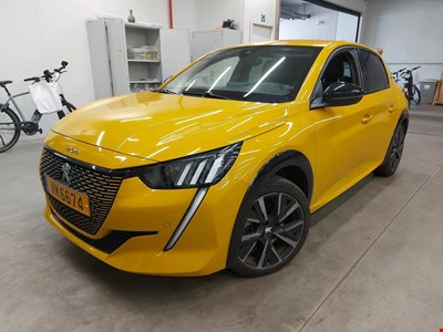 Peugeot 208 PEU e GT 136PK With Climativ &amp; Navigation &amp; Cruise Control &amp; PDC Front &amp; Rear ELECTRIC