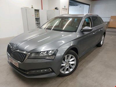 Skoda Superb SKO SUPERB COMBI CRTDI 150PK DSG7 Clever+