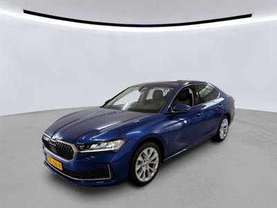 Skoda Superb 1.4 1.5 TSI 150PK DSG FIRST EDITION LOUNGE CHROME TREKHAAK, 2024