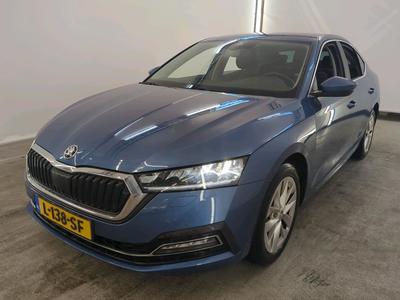 Skoda Octavia 0.9 1.0 TSI BUSINESS EDITION PLUS, 2021