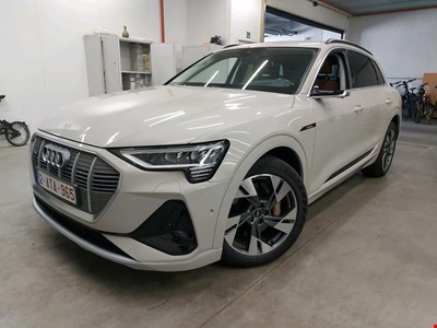 Audi E-tron AUD ETRON 55 Quattro SLine 408PK Limited Edition & Pack Technology & B&O Sound & Auxiliary Heater & Removable Trailer Hook & 20