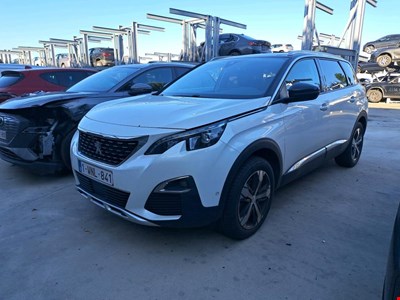 Peugeot 5008 PEU BlueHDi 130PK ENGINE OUT MOTORSCHADEN Allure & Electric & Massage & VisioPark II & Towing Ho